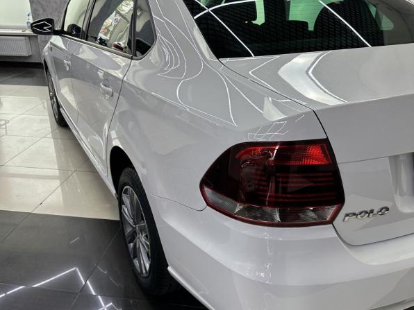 Volkswagen Polo V Рестайлинг с пробегом 2019 года, цена 1 095 000 рублей, 124461 км, седан, Автокод Объявления
