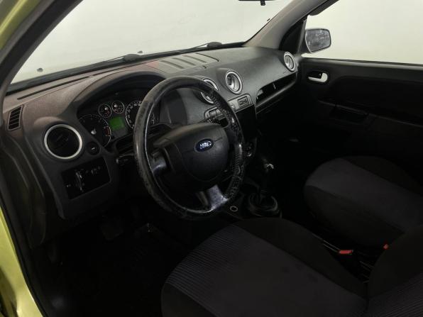 Ford Fusion I Рестайлинг с пробегом 2006 года, цена 299 000 рублей, 257766 км, хэтчбек, Автокод Объявления