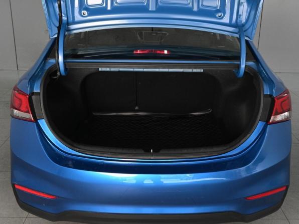 Hyundai Solaris II с пробегом 2020 года, цена 1 640 000 рублей, 40597 км, седан, Автокод Объявления