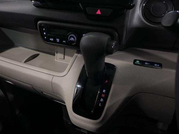 Honda N-BOX II с пробегом 2020 года, цена 1 050 000 рублей, 139617 км, микровэн, Автокод Объявления