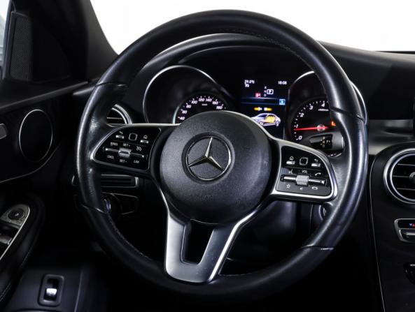 Mercedes-Benz C-Класс IV (W205) Рестайлинг с пробегом 2020 года, цена 2 990 000 рублей, 66519 км, седан, Автокод Объявления