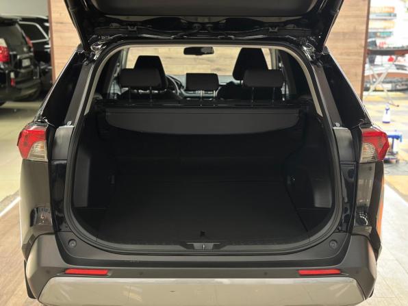 Toyota RAV4 V (XA50) с пробегом 2021 года, цена 3 430 000 рублей, 55082 км, внедорожник, Автокод Объявления