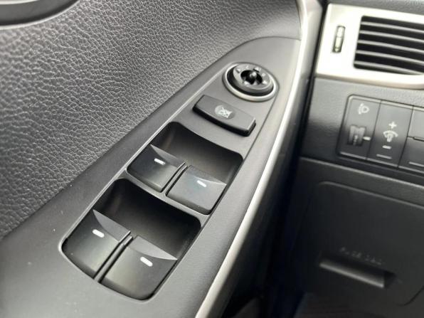 Hyundai i30 II с пробегом 2012 года, цена 949 000 рублей, 141060 км, хэтчбек, Автокод Объявления