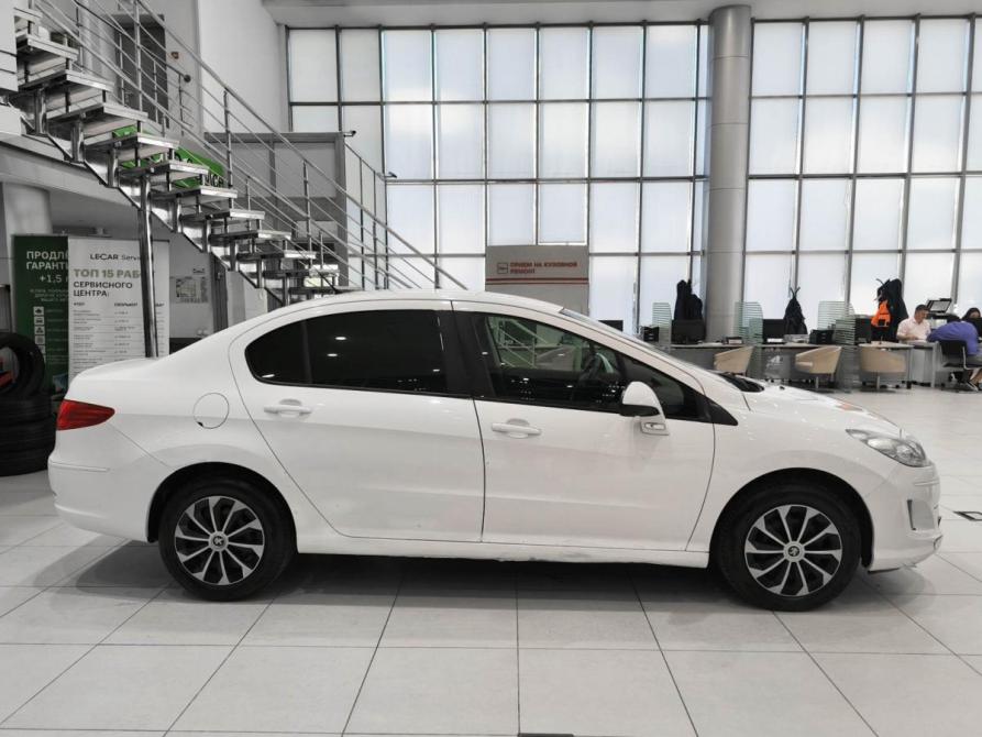Peugeot 408 I Казань  - изображение 5
