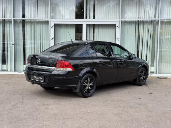 Opel Astra H Рестайлинг с пробегом 2011 года, цена 599 000 рублей, 184000 км, седан, Автокод Объявления