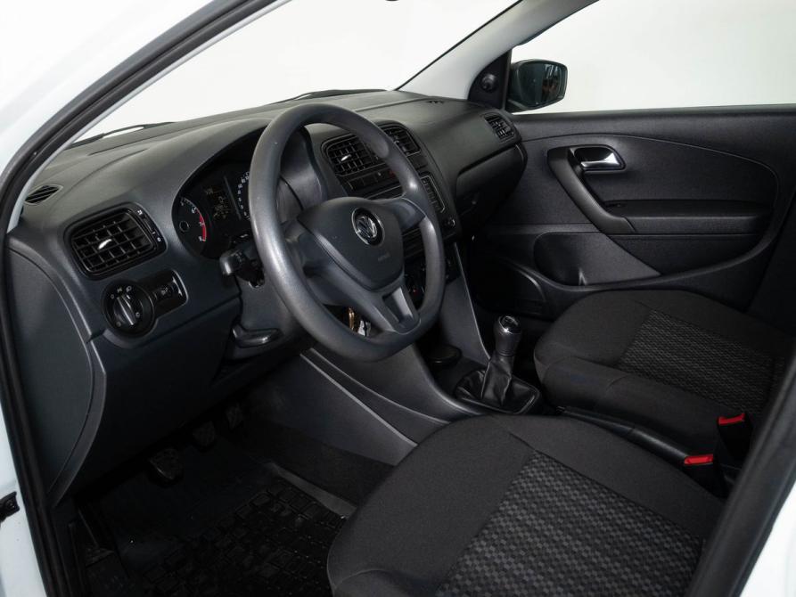 Volkswagen Polo V Рестайлинг Казань  - изображение 5