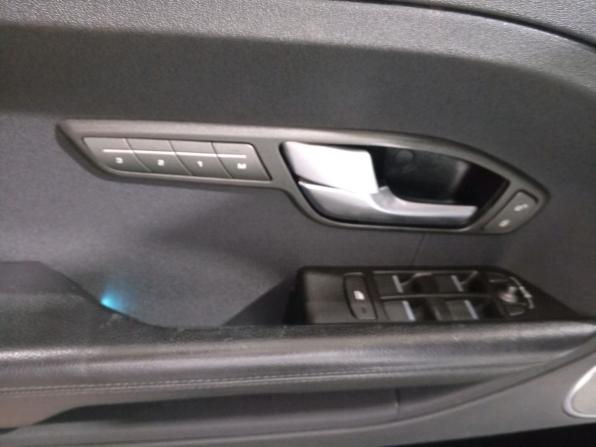 Land Rover Range Rover Evoque I с пробегом 2015 года, цена 1 710 000 рублей, 212200 км, внедорожник, Автокод Объявления