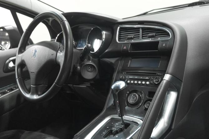 Peugeot 3008 I с пробегом 2011 года, цена 649 000 рублей, 218000 км, внедорожник, Автокод Объявления