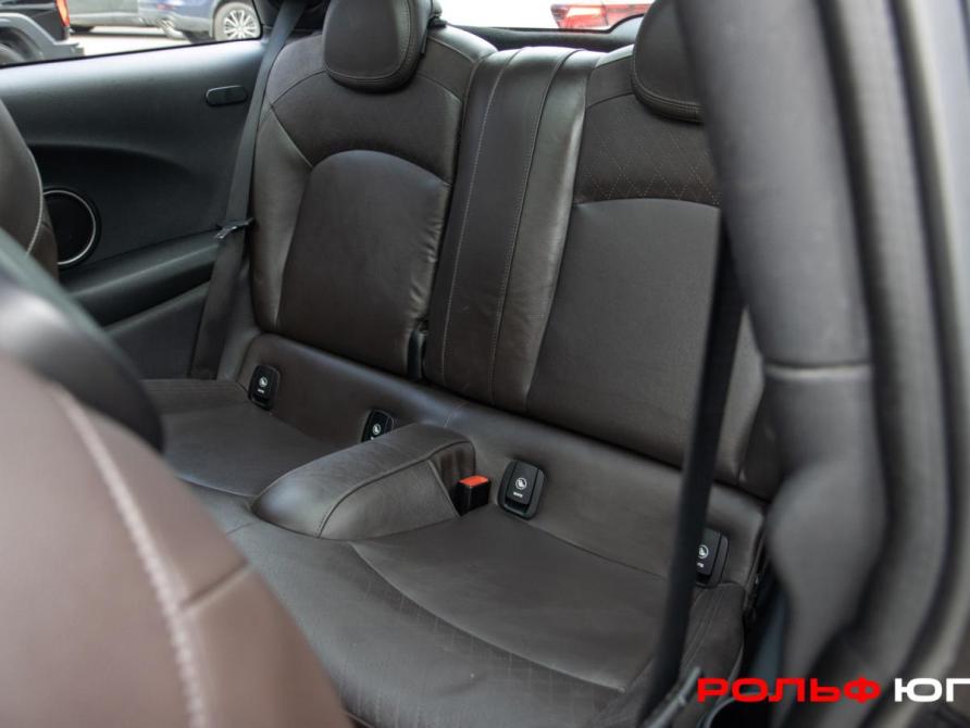 Mini Hatch III (F55/F56) Москва  - изображение 9