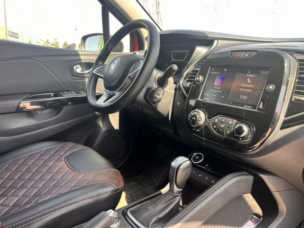 Renault Kaptur I Рестайлинг с пробегом 2021 года, цена 1 510 000 рублей, 168650 км, внедорожник, Автокод Объявления