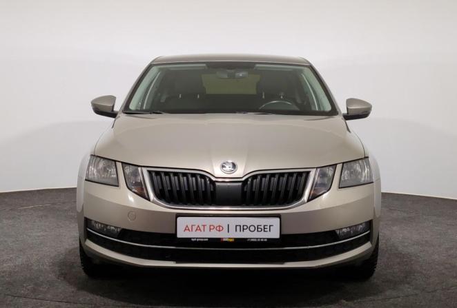 Skoda Octavia III (A7) Рестайлинг с пробегом 2018 года, цена 1 470 000 рублей, 208819 км, лифтбек, Автокод Объявления
