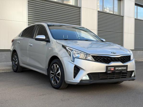 Kia Rio IV Рестайлинг с пробегом 2020 года, цена 1 565 000 рублей, 104000 км, седан, Автокод Объявления