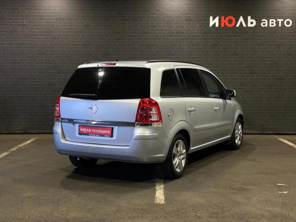Opel Zafira B Рестайлинг с пробегом 2012 года, цена 700 000 рублей, 233826 км, минивэн, Автокод Объявления