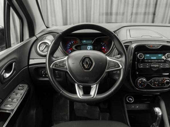 Renault Kaptur I Рестайлинг с пробегом 2021 года, цена 1 570 000 рублей, 81519 км, внедорожник, Автокод Объявления