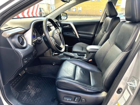 Toyota RAV4 IV (XA40) с пробегом 2013 года, цена 1 970 000 рублей, 152351 км, внедорожник, Автокод Объявления