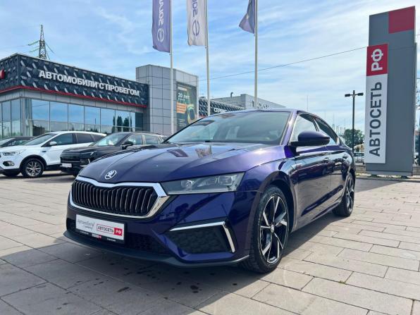 Skoda Octavia IV (A8) с пробегом 2022 года, цена 2 840 000 рублей, 54427 км, лифтбек, Автокод Объявления
