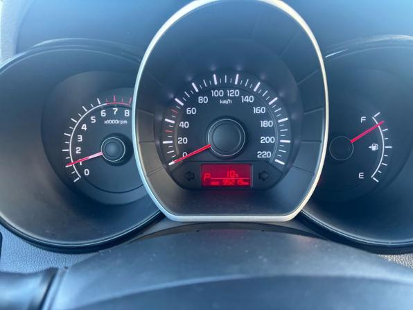 Kia Rio III с пробегом 2014 года, цена 887 000 рублей, 95220 км, седан, Автокод Объявления