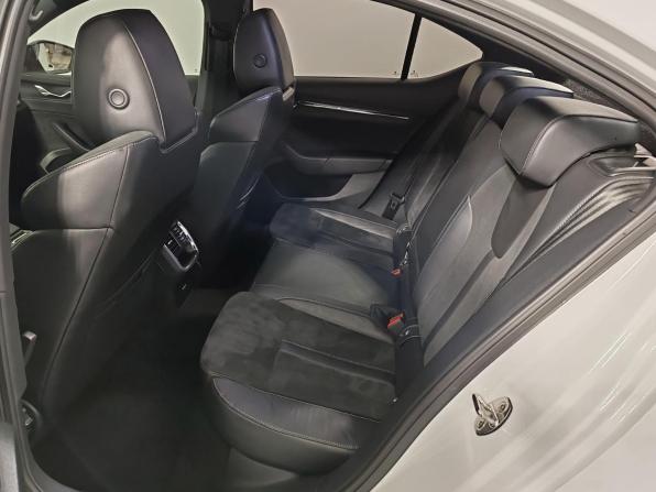 Skoda Octavia IV (A8) с пробегом 2022 года, цена 2 349 000 рублей, 101672 км, лифтбек, Автокод Объявления