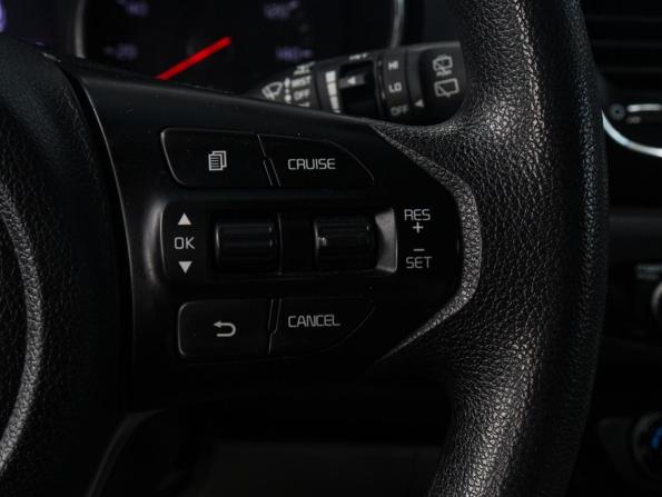 Kia Carnival III с пробегом 2018 года, цена 2 800 000 рублей, 105254 км, минивэн, Автокод Объявления