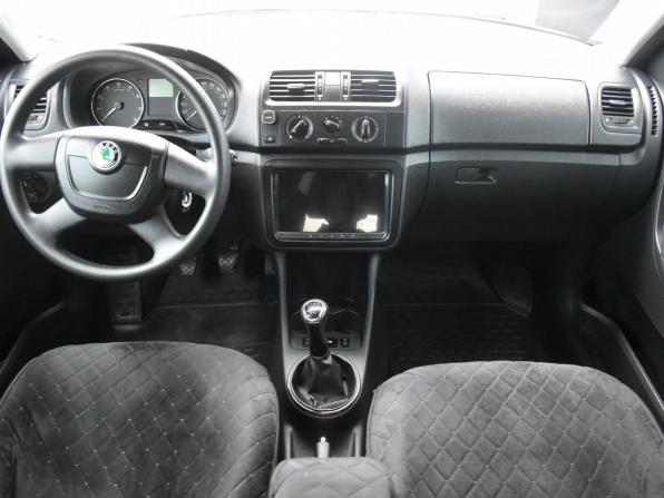 Skoda Fabia II Рестайлинг с пробегом 2011 года, цена 494 000 рублей, 140744 км, хэтчбек, Автокод Объявления