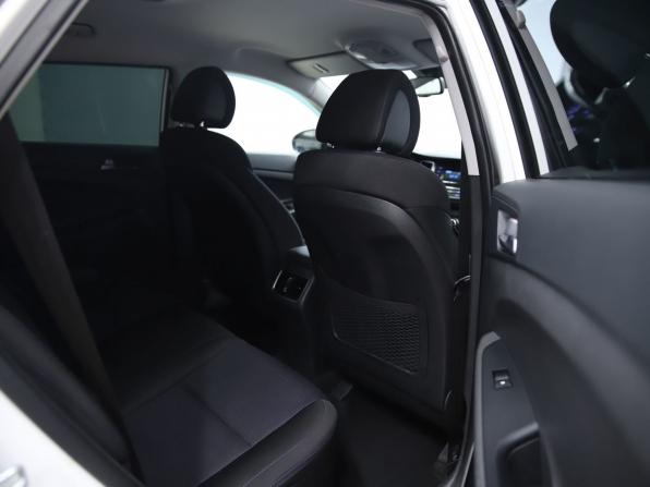 Hyundai Tucson III с пробегом 2015 года, цена 1 730 000 рублей, 184021 км, внедорожник, Автокод Объявления