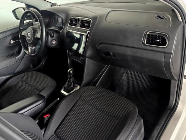Volkswagen Polo V с пробегом 2012 года, цена 659 000 рублей, 207419 км, седан, Автокод Объявления