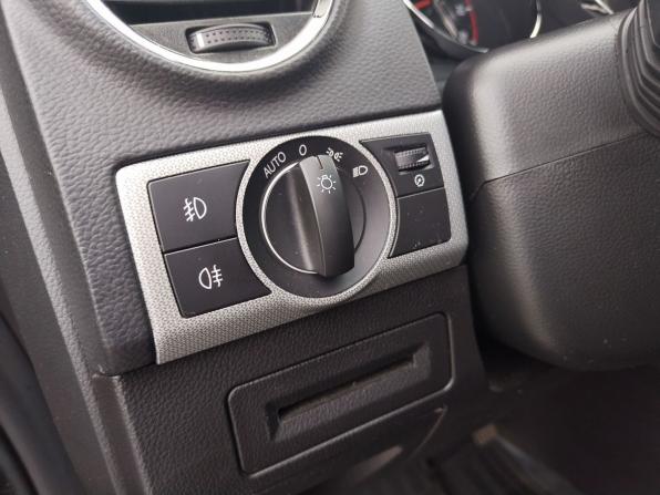 Opel Antara I Рестайлинг с пробегом 2012 года, цена 1 030 000 рублей, 171600 км, внедорожник, Автокод Объявления