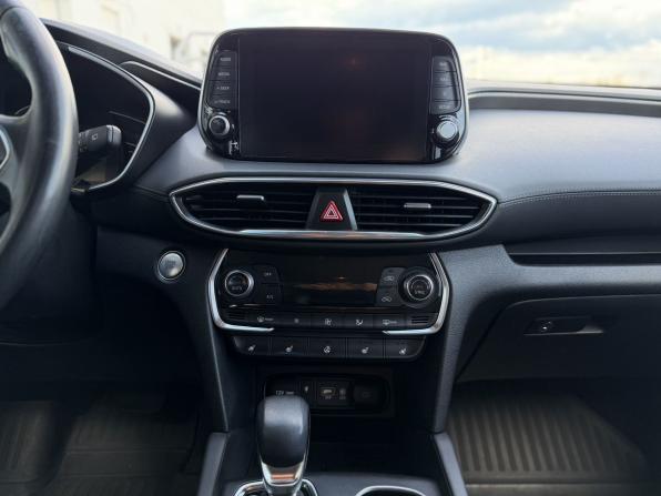 Hyundai Santa Fe IV с пробегом 2019 года, цена 2 475 000 рублей, 131604 км, внедорожник, Автокод Объявления