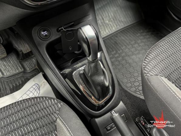 Renault Kaptur I с пробегом 2018 года, цена 1 370 000 рублей, 131291 км, внедорожник, Автокод Объявления