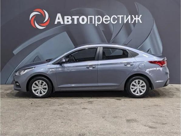 Hyundai Solaris II с пробегом 2017 года, цена 970 000 рублей, 201478 км, седан, Автокод Объявления
