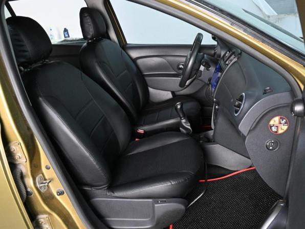 Renault Sandero II с пробегом 2015 года, цена 879 000 рублей, 183745 км, хэтчбек, Автокод Объявления