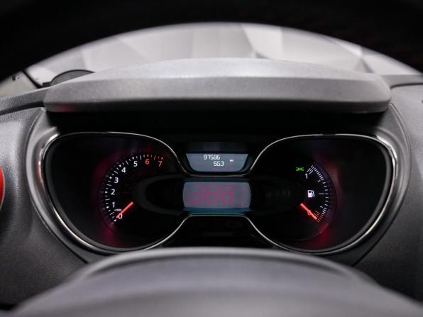 Renault Kaptur I с пробегом 2018 года, цена 1 375 000 рублей, 97586 км, внедорожник, Автокод Объявления
