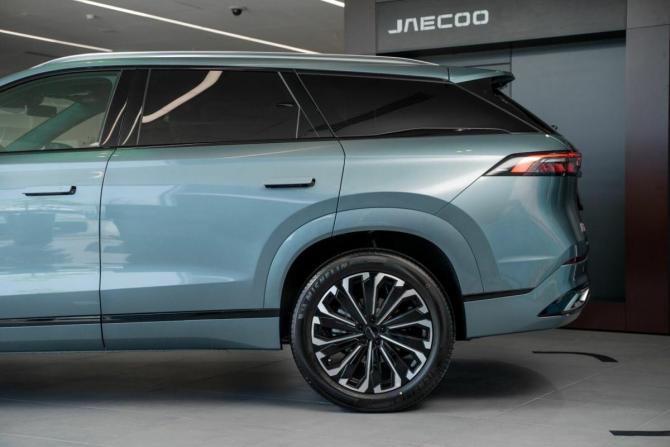 Новый Jaecoo J8 2026 года, цена 4 599 000 рублей, внедорожник, Автокод Объявления
