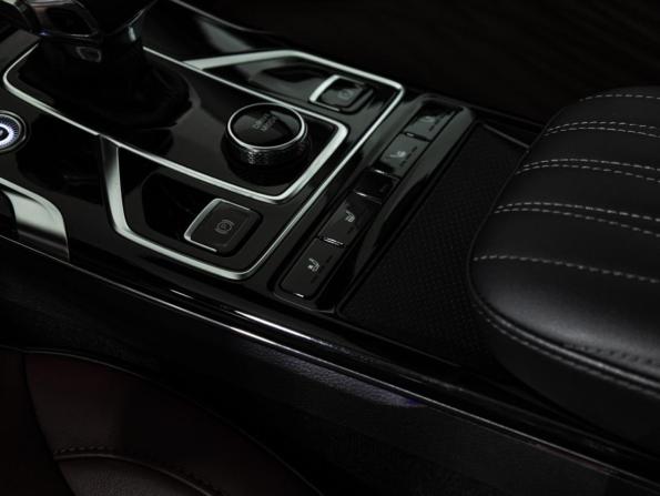 Hongqi HS5 I с пробегом 2023 года, цена 2 299 000 рублей, 85650 км, внедорожник, Автокод Объявления