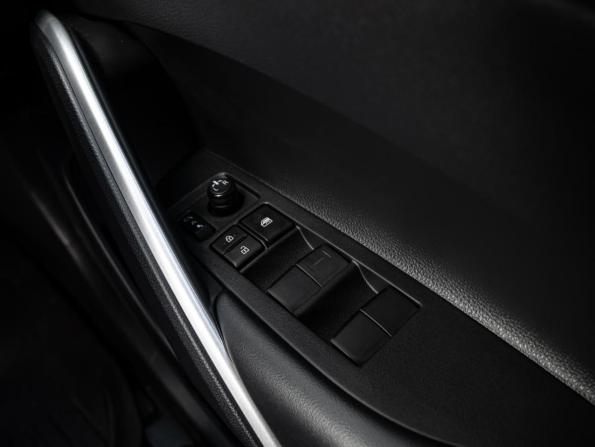 Toyota Corolla Cross I с пробегом 2023 года, цена 2 862 000 рублей, 567 км, внедорожник, Автокод Объявления