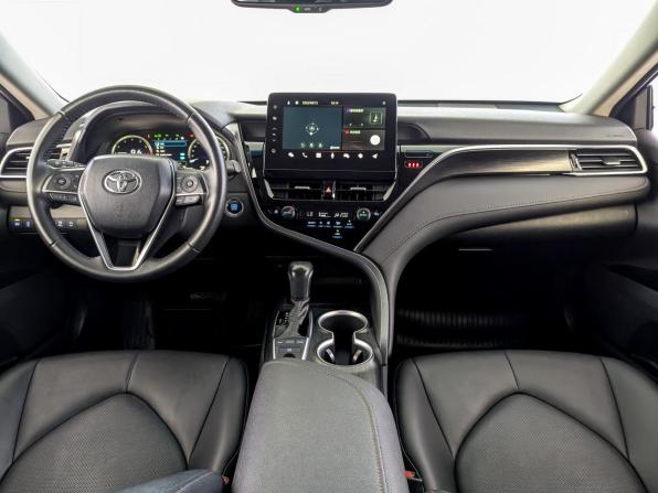 Toyota Camry VIII (XV70) Рестайлинг с пробегом 2023 года, цена 3 700 000 рублей, 56533 км, седан, Автокод Объявления