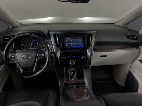 Toyota Alphard III Рестайлинг с пробегом 2020 года, цена 4 335 000 рублей, 184036 км, минивэн, Автокод Объявления