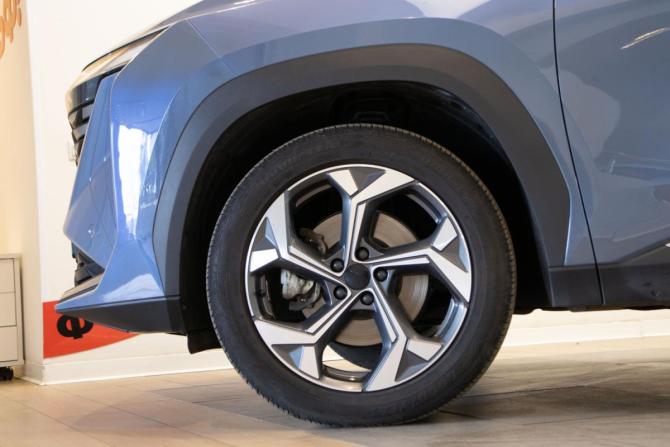 Geely Atlas II с пробегом 2024 года, цена 2 975 000 рублей, 33000 км, внедорожник, Автокод Объявления