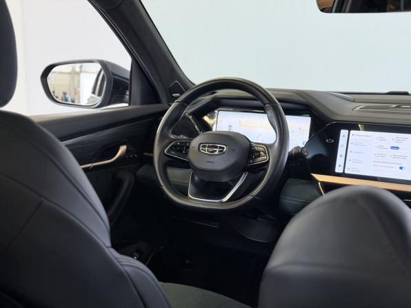 Geely Monjaro I с пробегом 2024 года, цена 3 397 000 рублей, 51388 км, внедорожник, Автокод Объявления