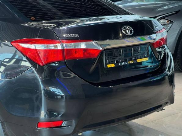 Toyota Corolla XI (E160 E170 E180) с пробегом 2013 года, цена 1 220 000 рублей, 241713 км, седан, Автокод Объявления