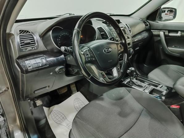 Kia Sorento II Рестайлинг с пробегом 2018 года, цена 1 950 000 рублей, 134340 км, внедорожник, Автокод Объявления