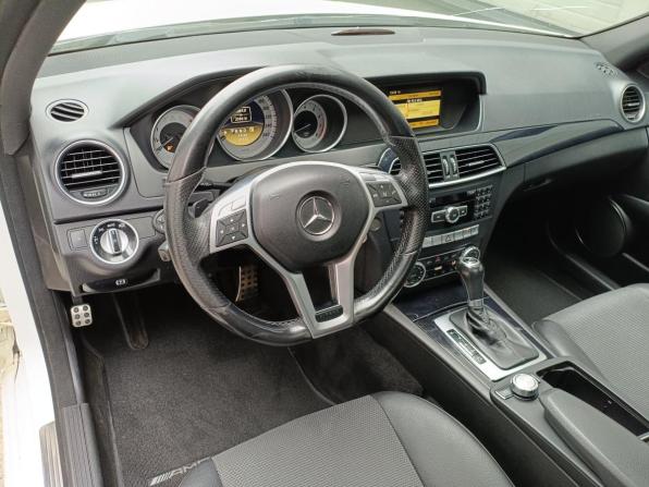 Mercedes-Benz C-Класс III (W204) Рестайлинг с пробегом 2012 года, цена 1 089 000 рублей, 235615 км, седан, Автокод Объявления
