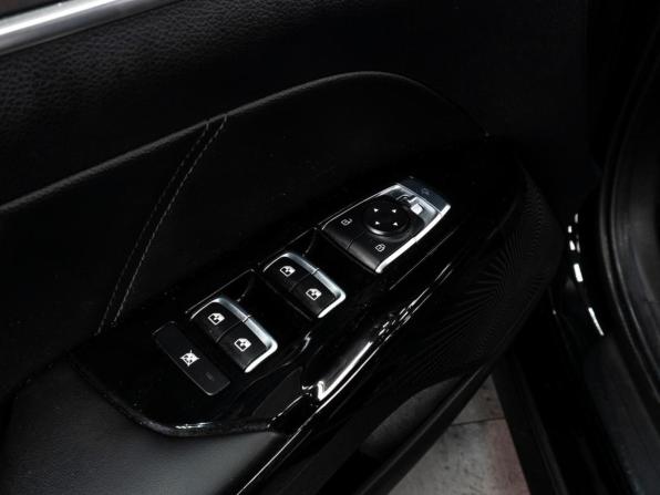 Kia K5 III с пробегом 2020 года, цена 2 399 000 рублей, 90531 км, седан, Автокод Объявления