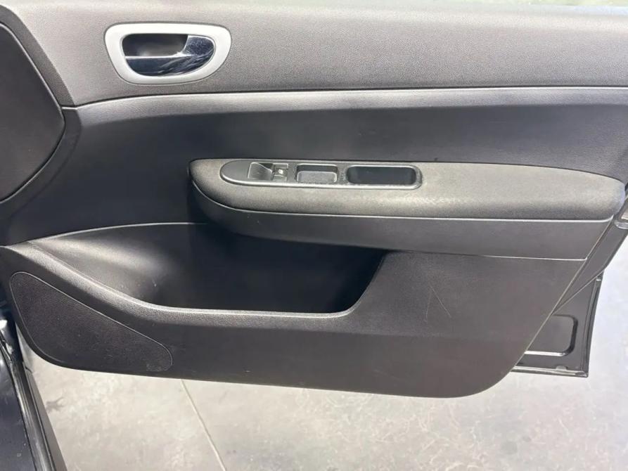 Peugeot 307 I Рестайлинг Саратов  - изображение 12