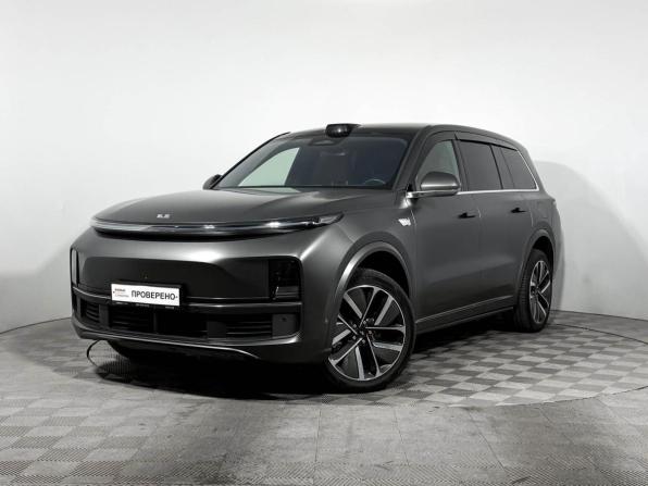 Li Auto (Lixiang) L9 I с пробегом 2023 года, цена 6 390 000 рублей, 42447 км, внедорожник, Автокод Объявления