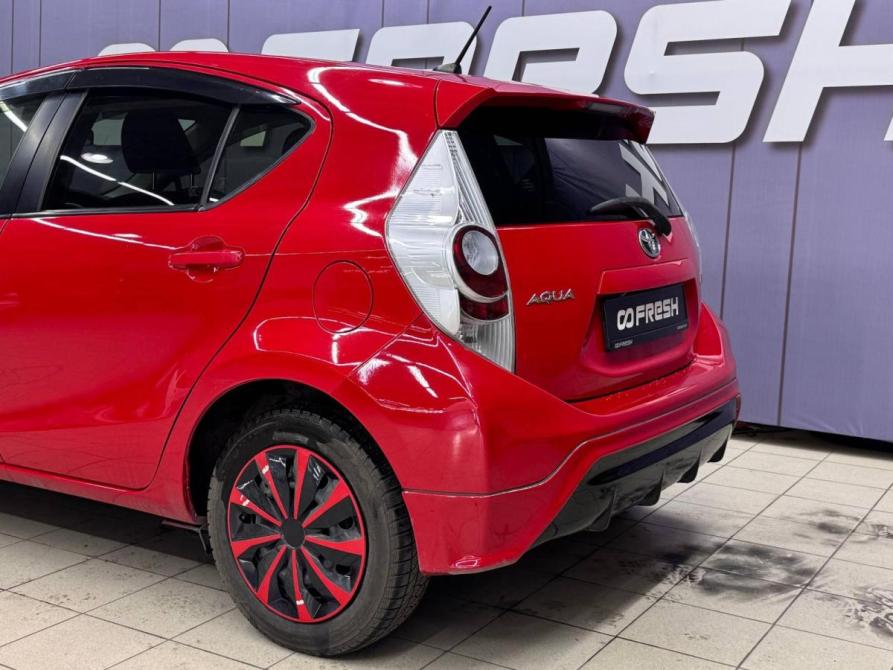 Toyota Aqua I Благовещенск  - изображение 12