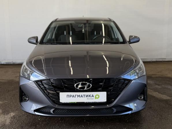 Hyundai Solaris II Рестайлинг с пробегом 2022 года, цена 1 490 000 рублей, 77700 км, седан, Автокод Объявления
