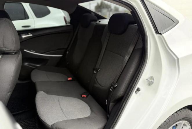 Hyundai Solaris I с пробегом 2014 года, цена 815 000 рублей, 164025 км, седан, Автокод Объявления