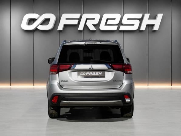 Mitsubishi Outlander III Рестайлинг 2 с пробегом 2016 года, цена 2 049 000 рублей, 191229 км, внедорожник, Автокод Объявления