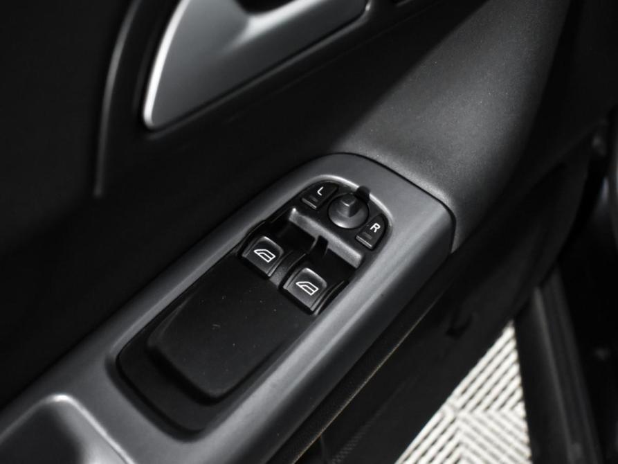 Volvo C30 I Санкт-Петербург  - изображение 11